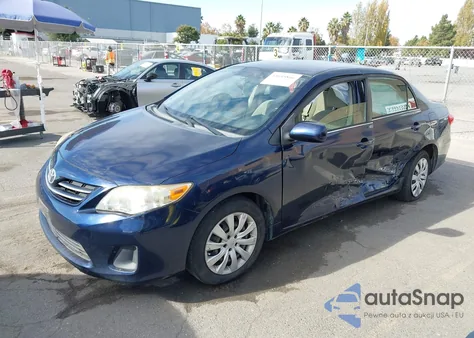 2013 Toyota Corolla Le z USA, uszkodzony, nr VIN JTDBU4EE2DJ113005